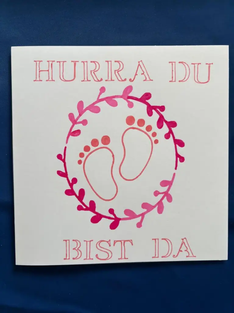 Glückwundkarte zum Baby mit rosa Füssen