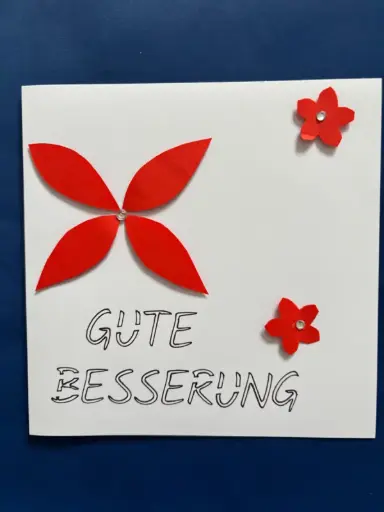 Gute Besserungskarte mit Blumen und Diamanten