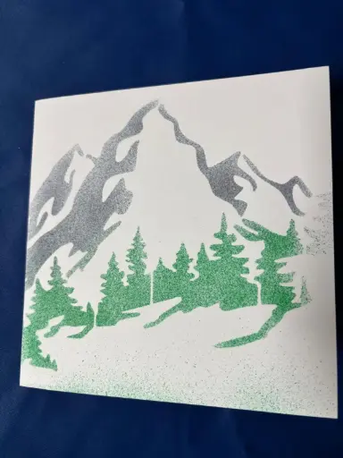 Blanko Karte mit Bergen